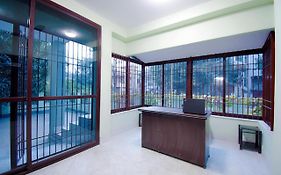 Oyo Retro Residency